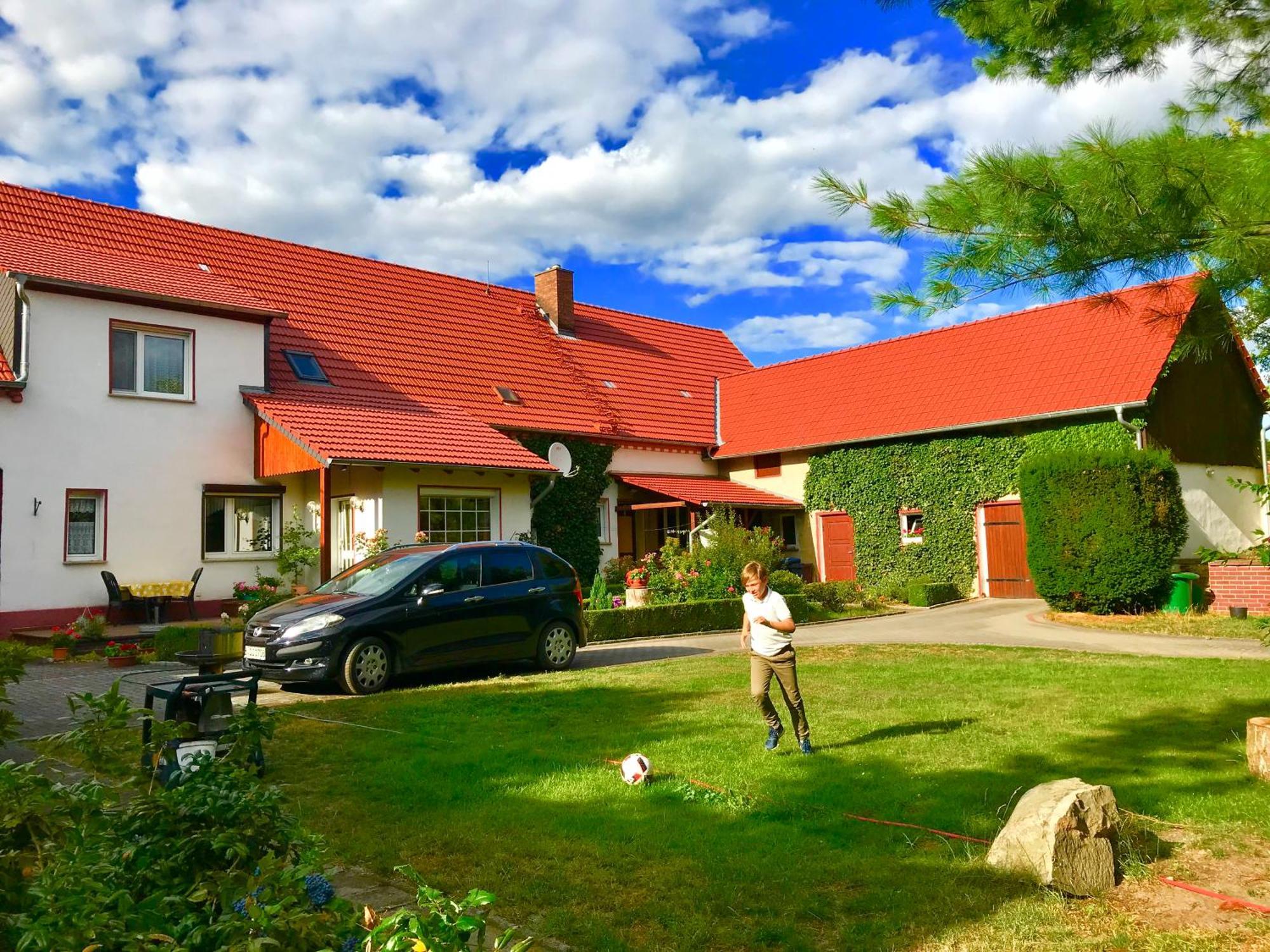 Top-Moderne Ferienwohnung Und Apartments Auf Frueherem Wunderschoenen Bauernhof Im Elbe-Elster-Kreis In Brandenburg Bei Herzberg-Elster, Schoenewalde, Holzdorf Exteriör bild